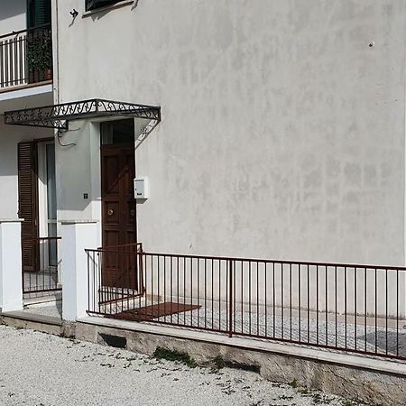 Apartamento Casa Guastuglia Gubbio Exterior foto